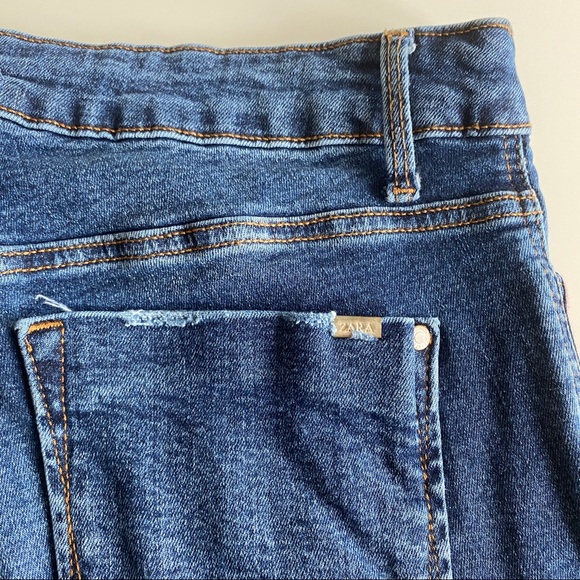 Zara Skinny Distressed Jeans with Red White Stripe - Picture 4 of 5